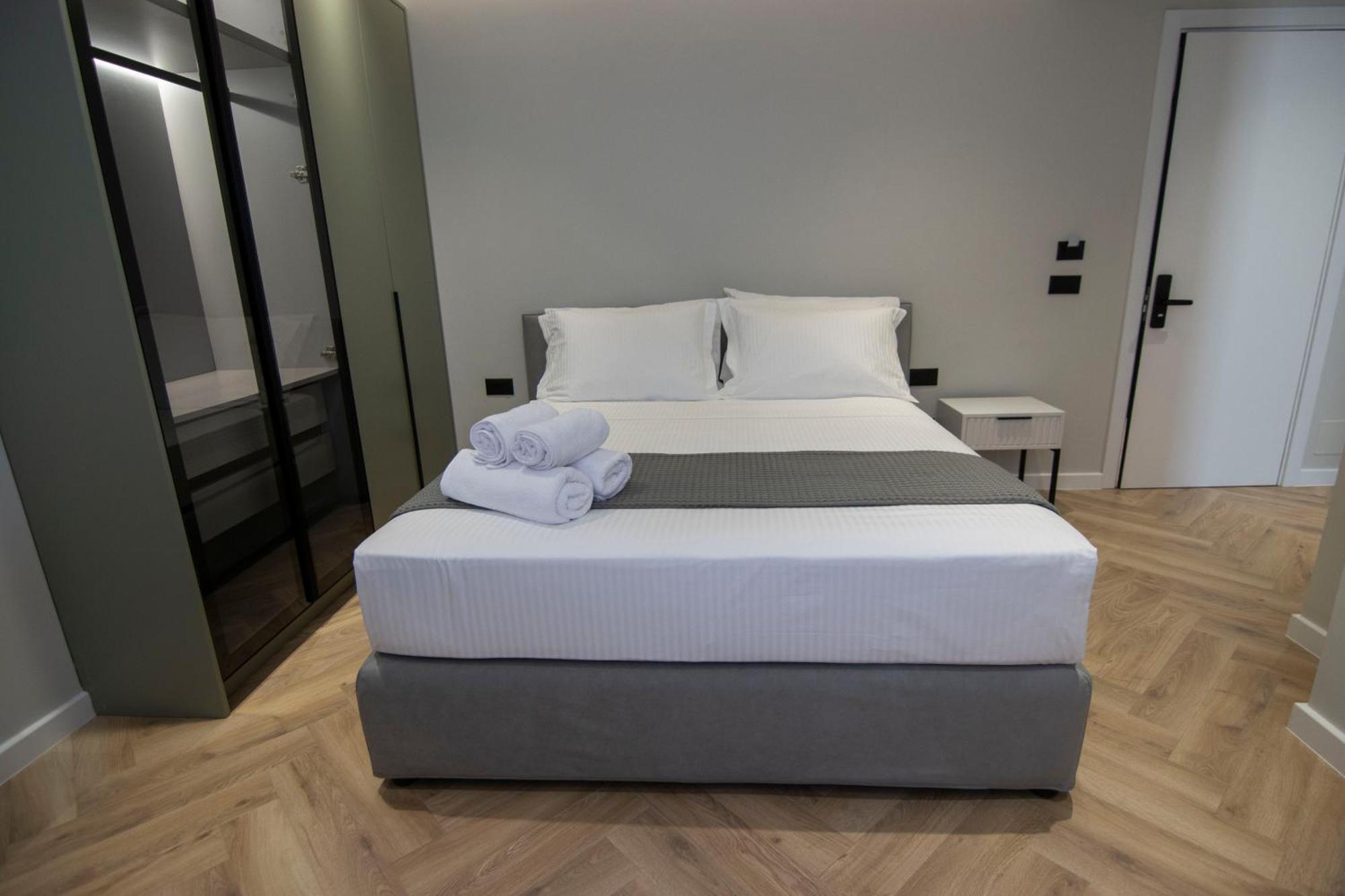 Mina Luxury Rooms Tirana Exterior foto
