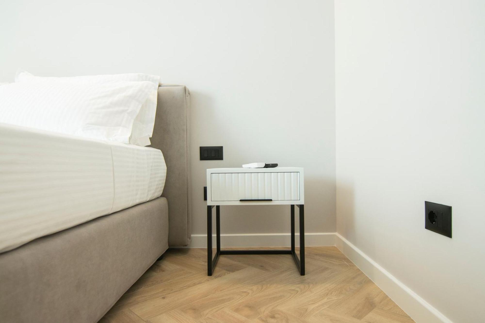Mina Luxury Rooms Tirana Exterior foto