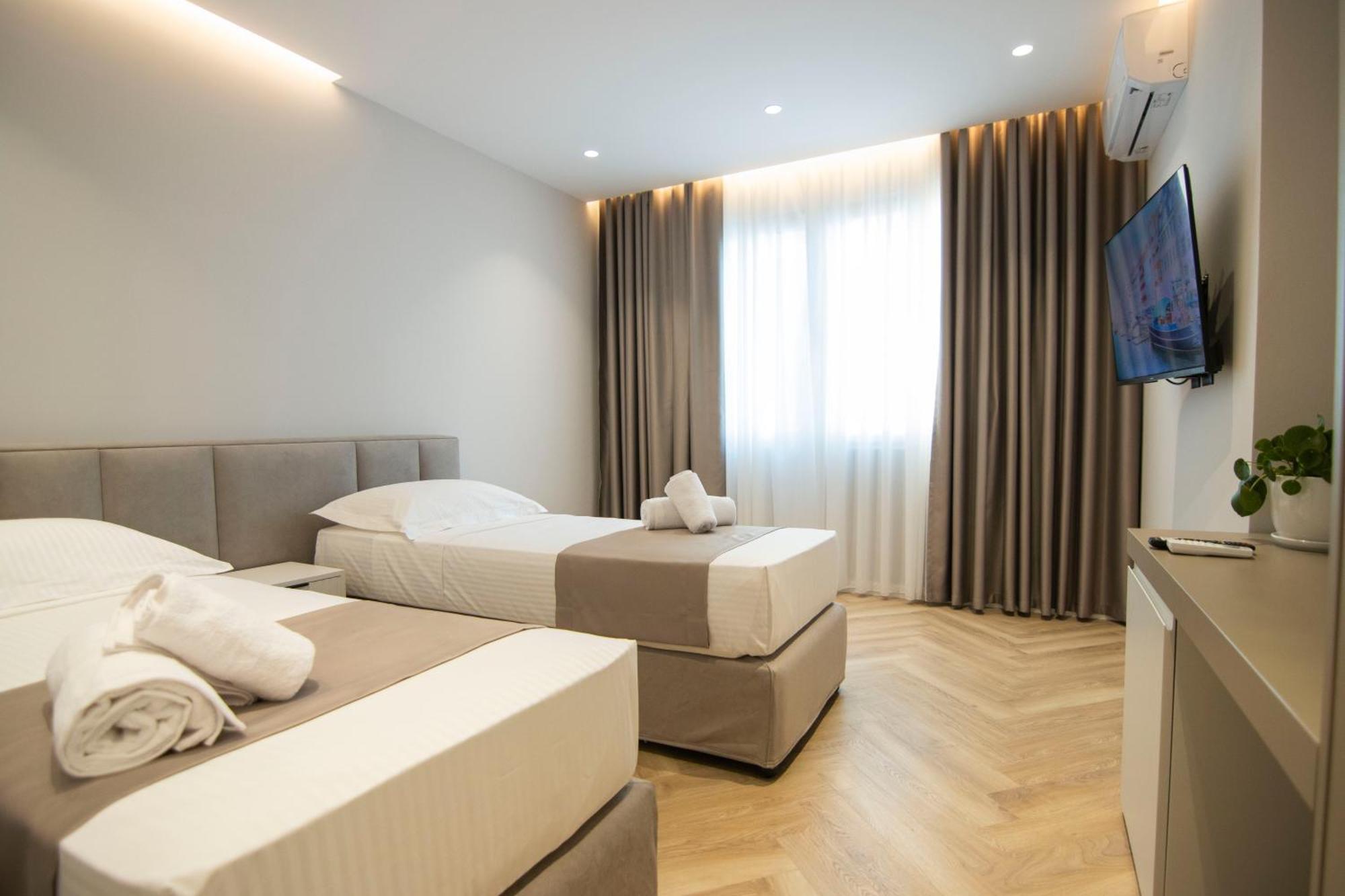 Mina Luxury Rooms Tirana Exterior foto