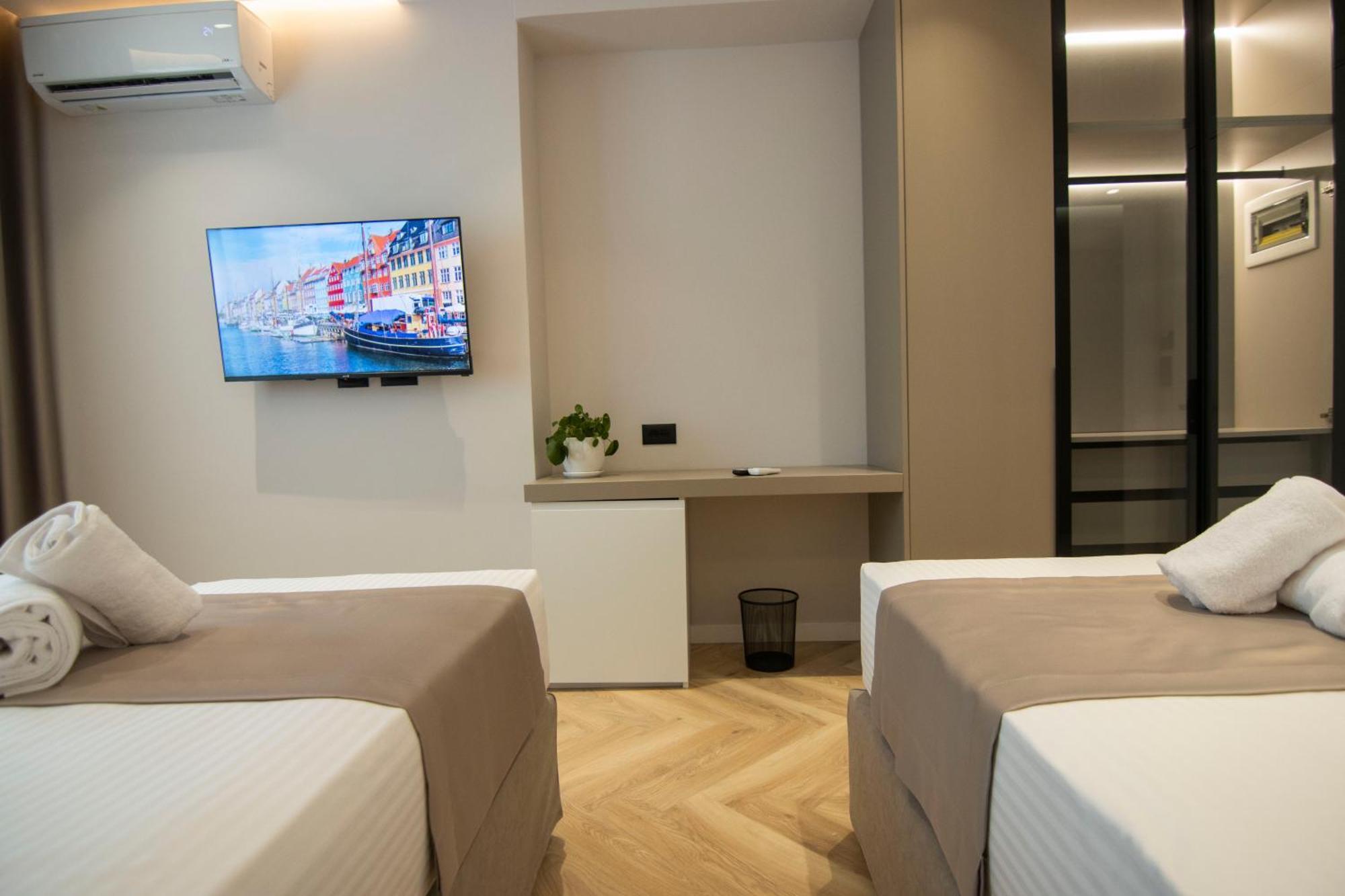Mina Luxury Rooms Tirana Exterior foto